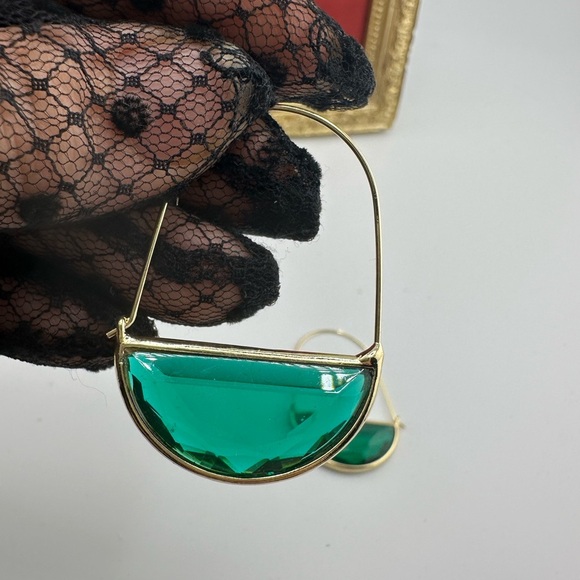 Anthropologie Crescent Elegant Gold Green Hoop Earrings - Picture 4 of 11